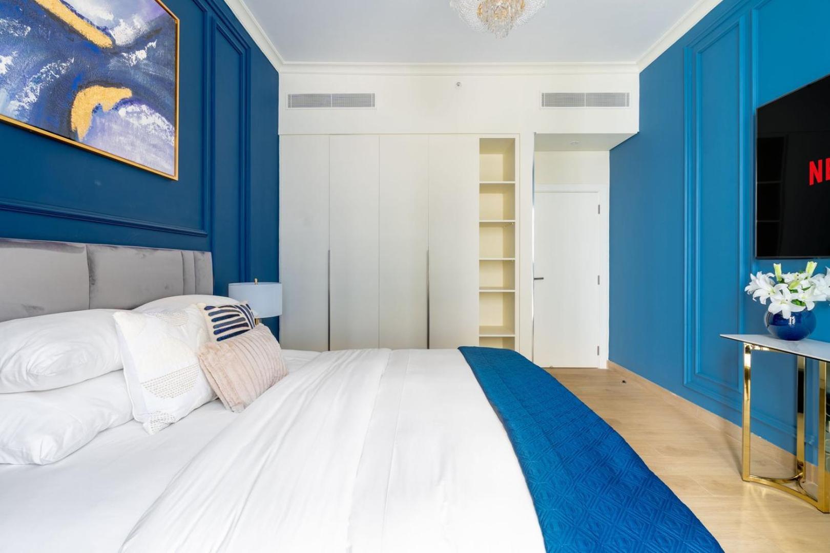 Guestready - Stylish Blue Elegance In La Cote